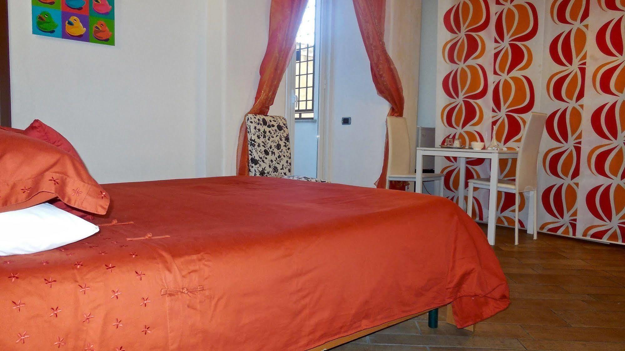 Tridente Rooms Rome Bagian luar foto