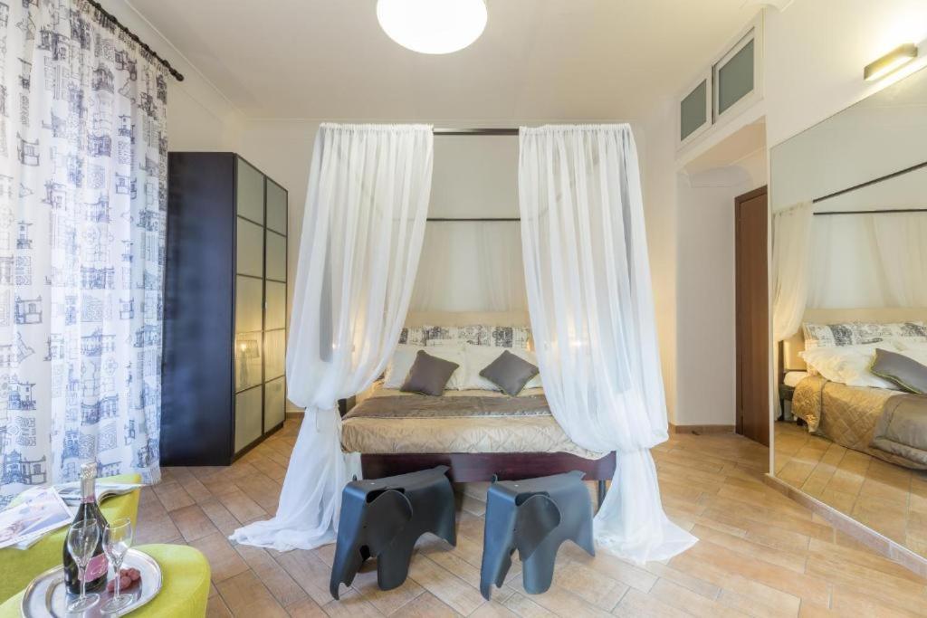 Tridente Rooms Rome Bagian luar foto